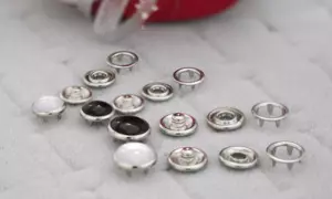 Pearl Prong Ring Snaps With Button Cover